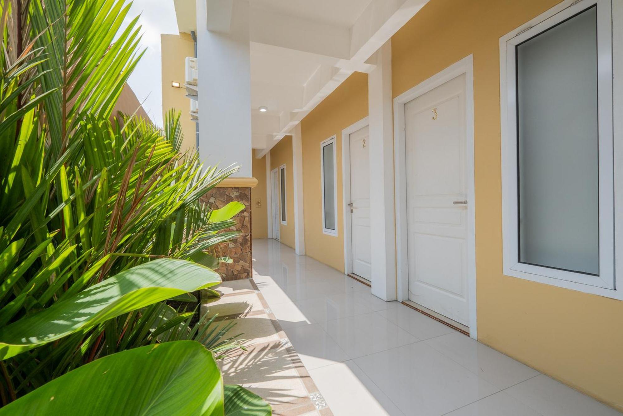 Reddoorz Syariah Near Rsud Dr Iskak Tulungagung Hotel Kedungwaru Exterior foto
